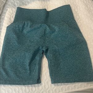 Nvgtn scrunch shorts